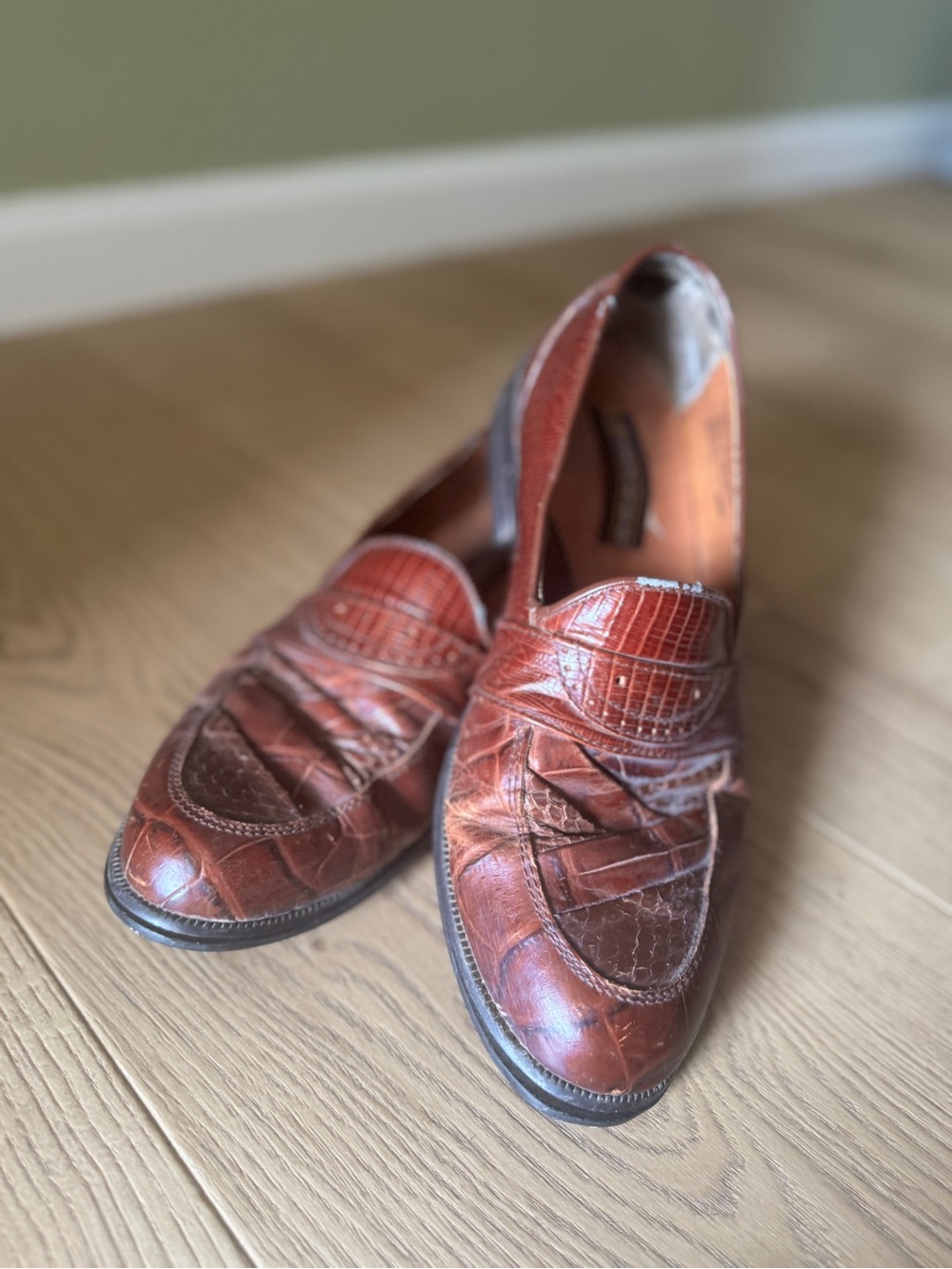 Stacy Adams Chestnut GENUINE SNAKE Leather Loafers